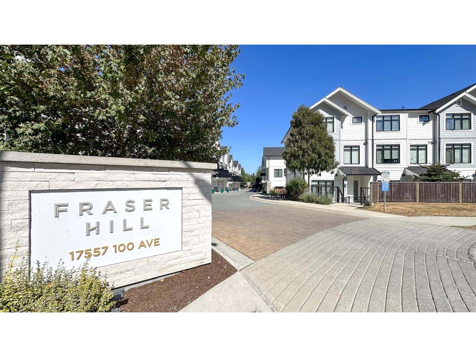 20 17557 100 AVENUE — Surrey, British Columbia - Photo 2 of 33