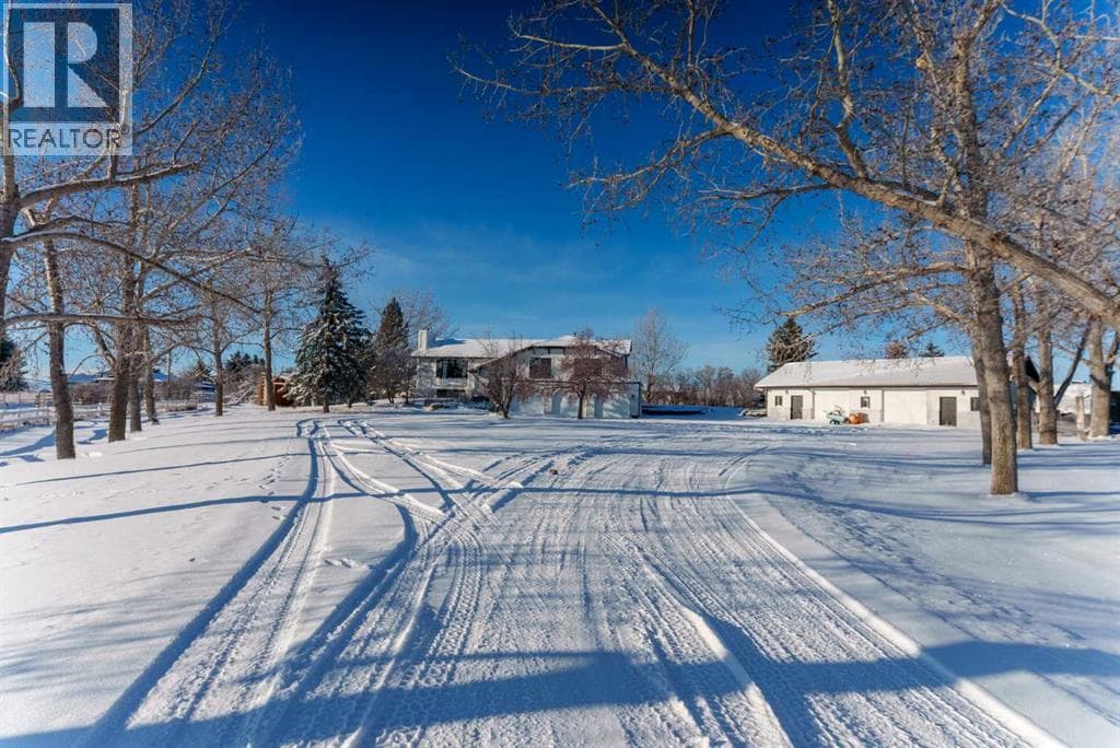 434205 32 Street E — Rural Foothills County, Alberta - Main photo