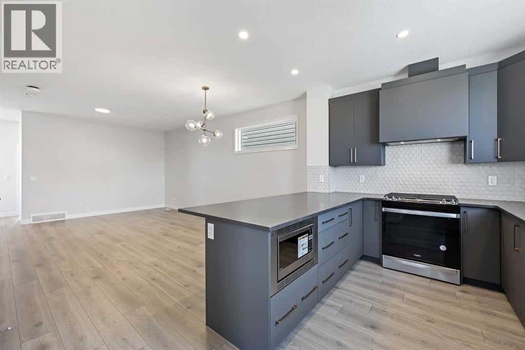 329 Ambleton Drive NW — Calgary, Alberta - Photo 3 of 15