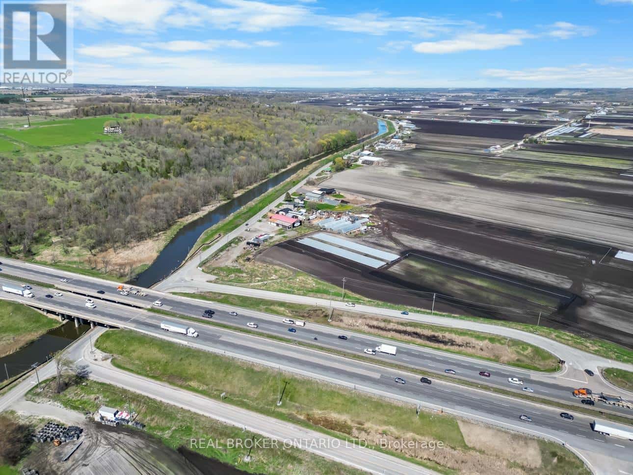 - BARN - 1153 CANAL ROAD — Bradford West Gwillimbury (Bradford), Ontario - Photo 3 of 39