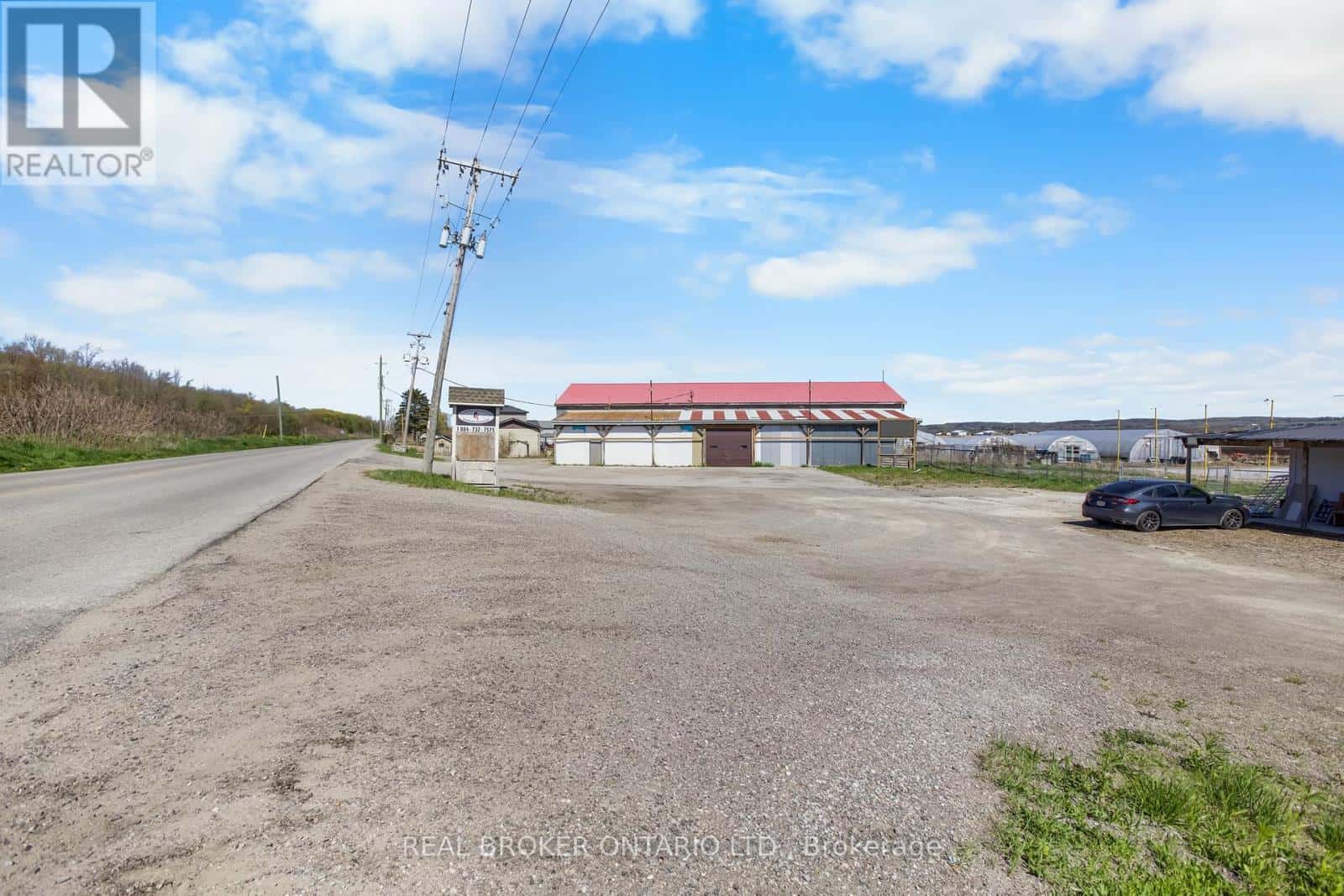 - BARN - 1153 CANAL ROAD — Bradford West Gwillimbury (Bradford), Ontario - Photo 5 of 39