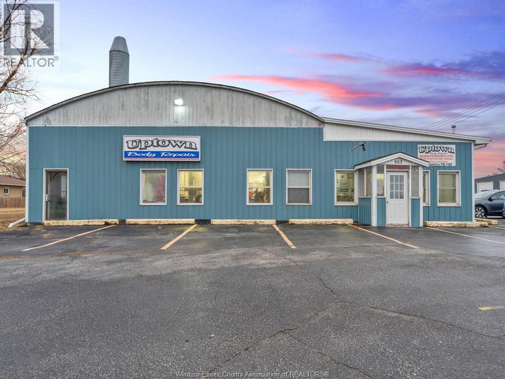 465 FRONT ROAD North — Amherstburg, Ontario - Main photo