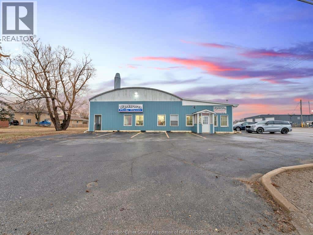 465 FRONT ROAD North — Amherstburg, Ontario - Photo 4 of 50