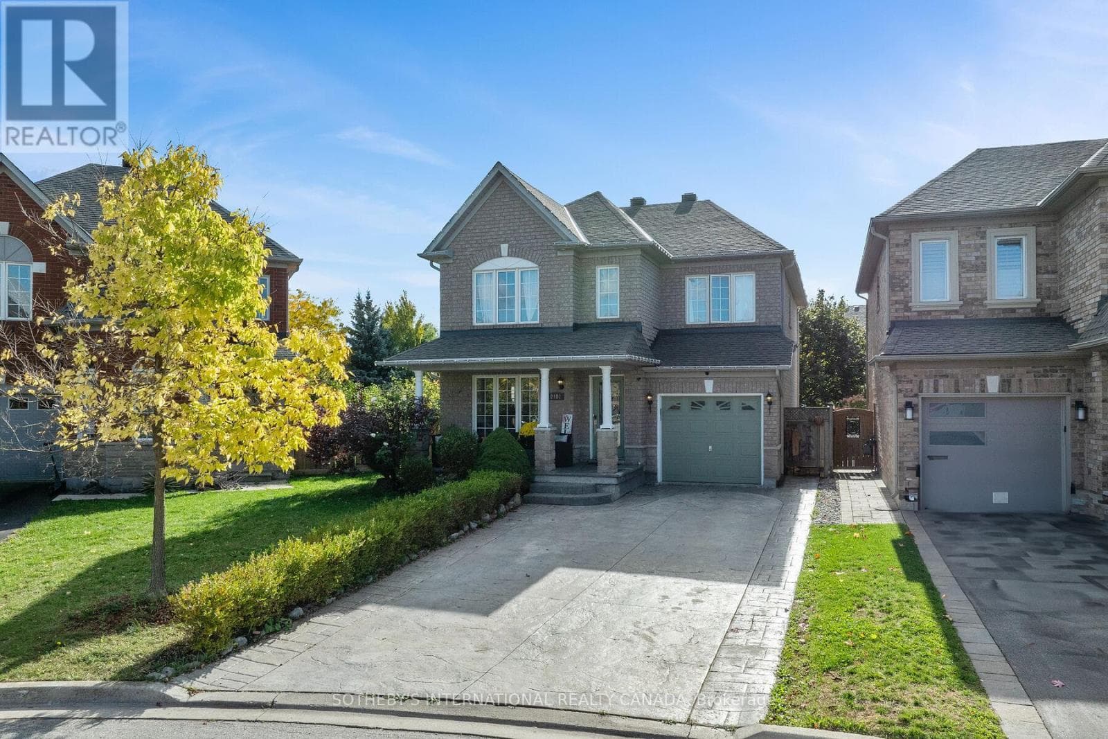 2182 MEADOWGLEN DRIVE — Oakville (WM Westmount), Ontario - Main photo