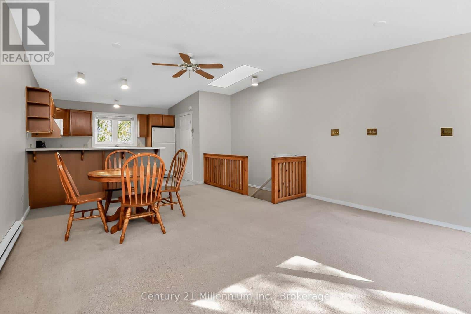 524 OXBOW CRESCENT — Collingwood, Ontario - Photo 5 of 28