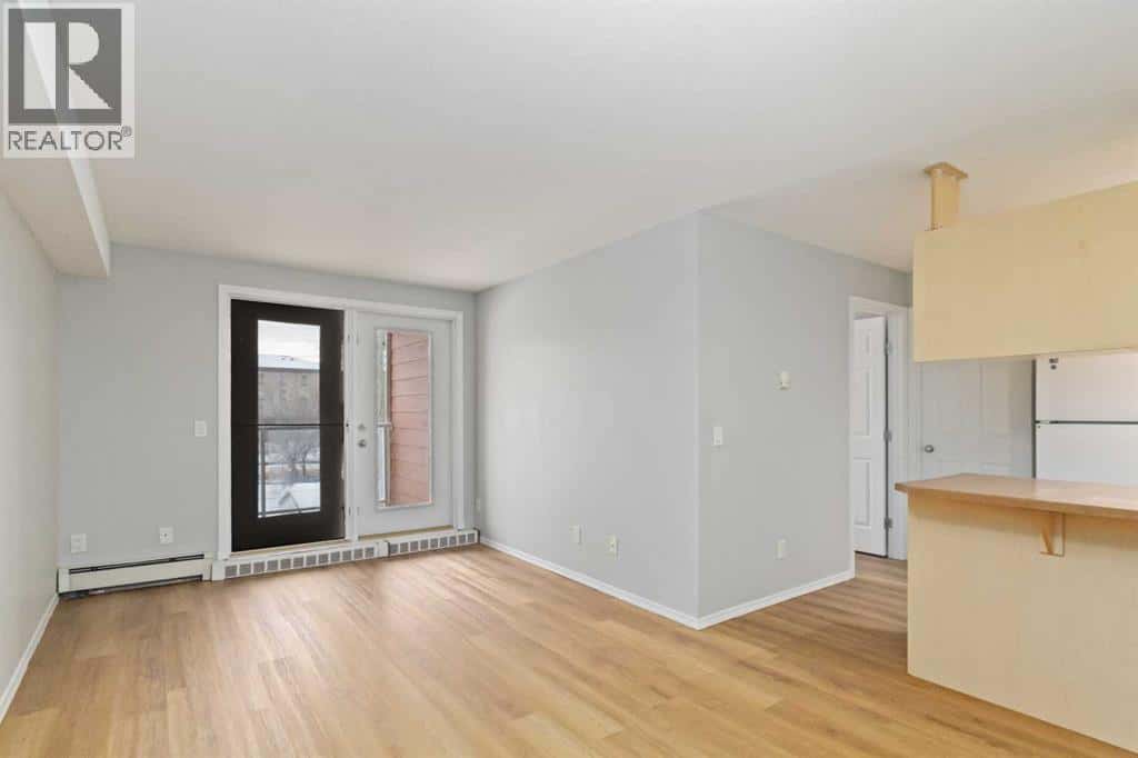 214, 8219 Fraser Avenue — Fort McMurray, Alberta - Photo 2 of 24