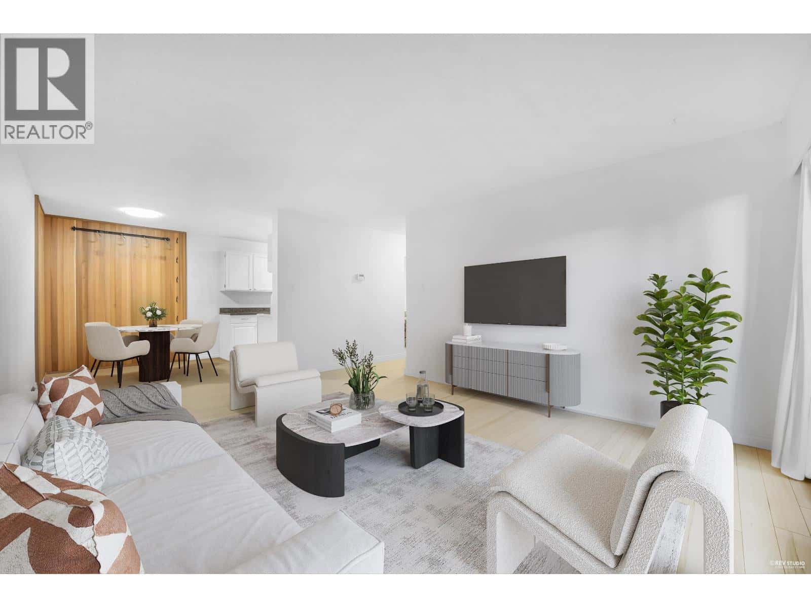 103 150 E 5TH STREET — North Vancouver, British Columbia - Photo 5 of 20