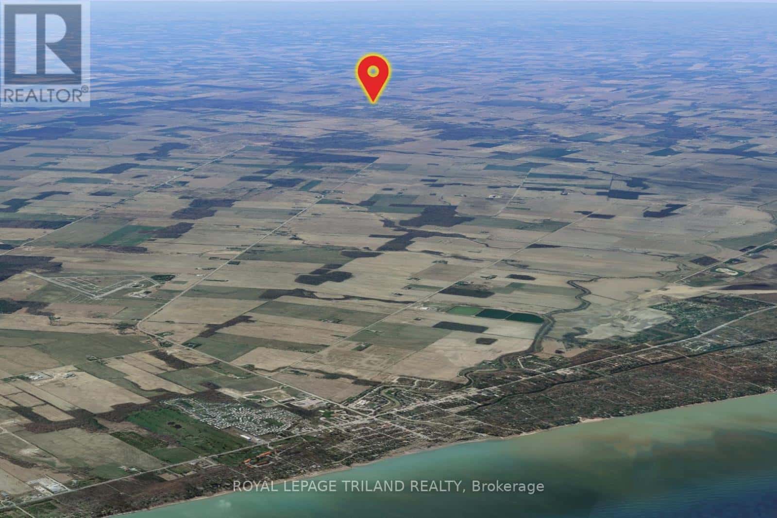 27796 NAIRN ROAD — North Middlesex, Ontario - Photo 3 of 13