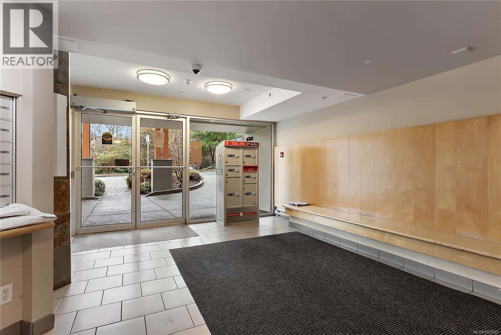 308 1550 Church Ave — Saanich, British Columbia - Photo 4 of 26