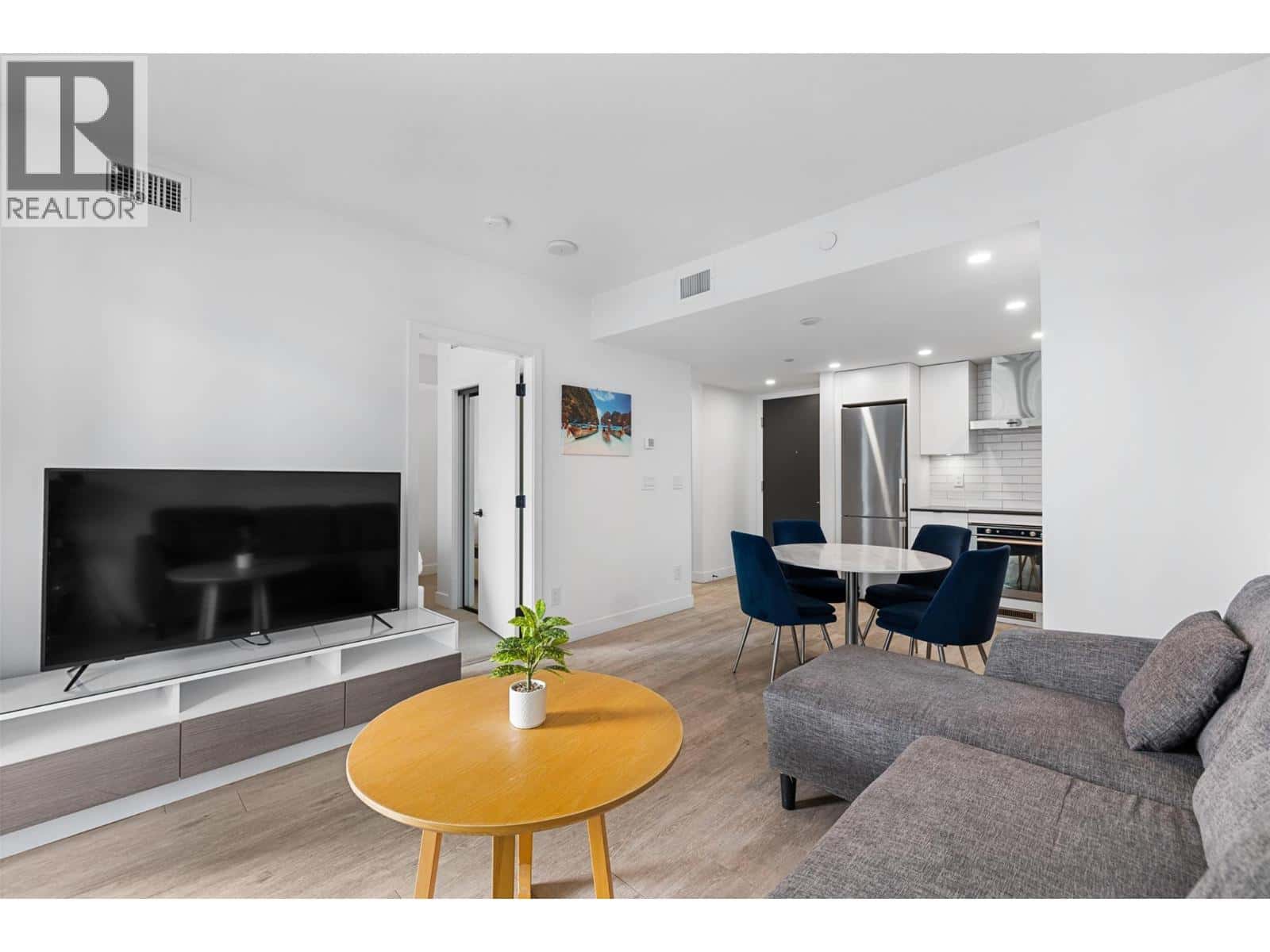 1471 St Paul Street Unit# 1103 — Kelowna, British Columbia - Photo 3 of 38