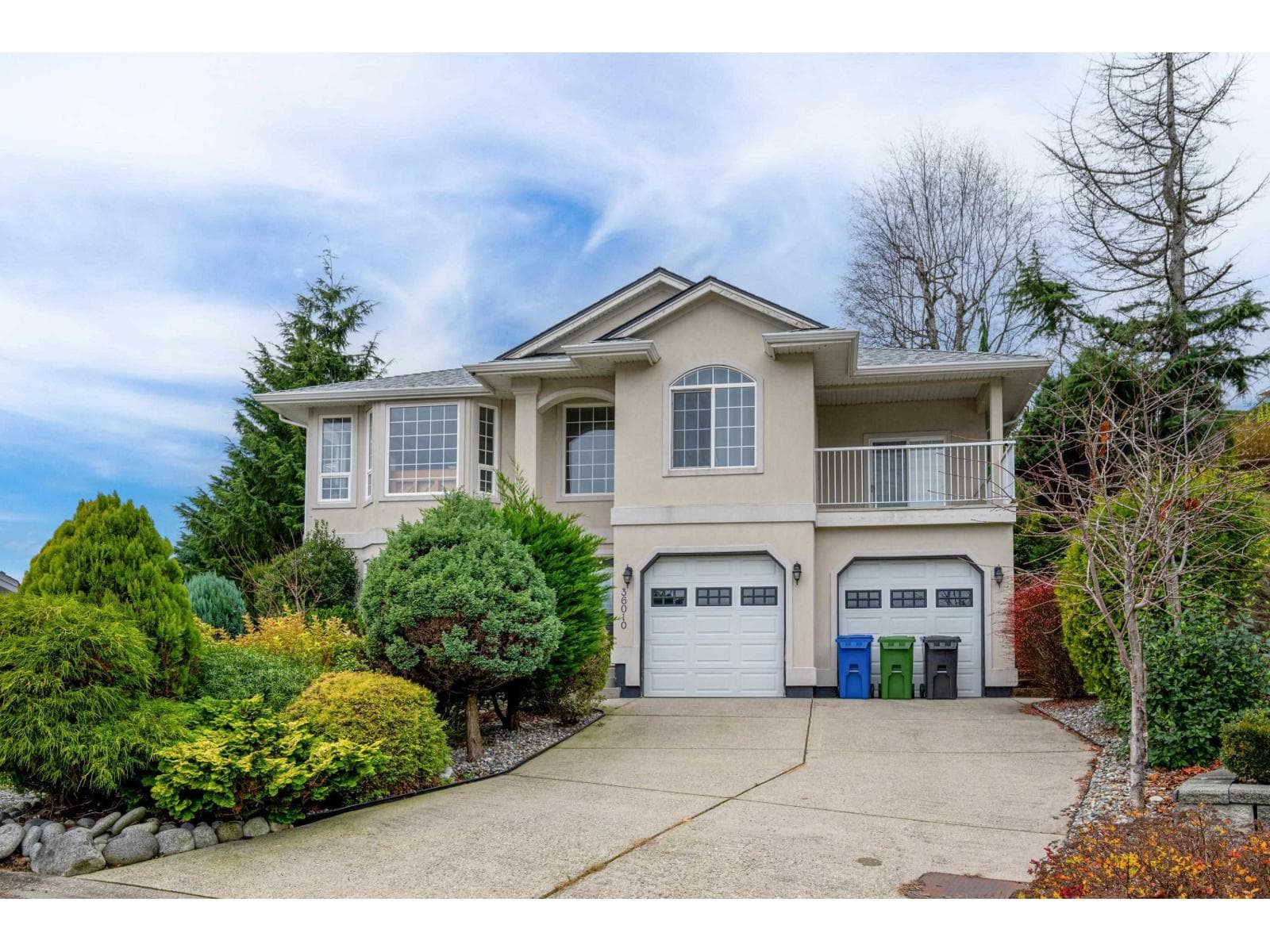 36010 SPYGLASS COURT — Abbotsford, British Columbia - Main photo
