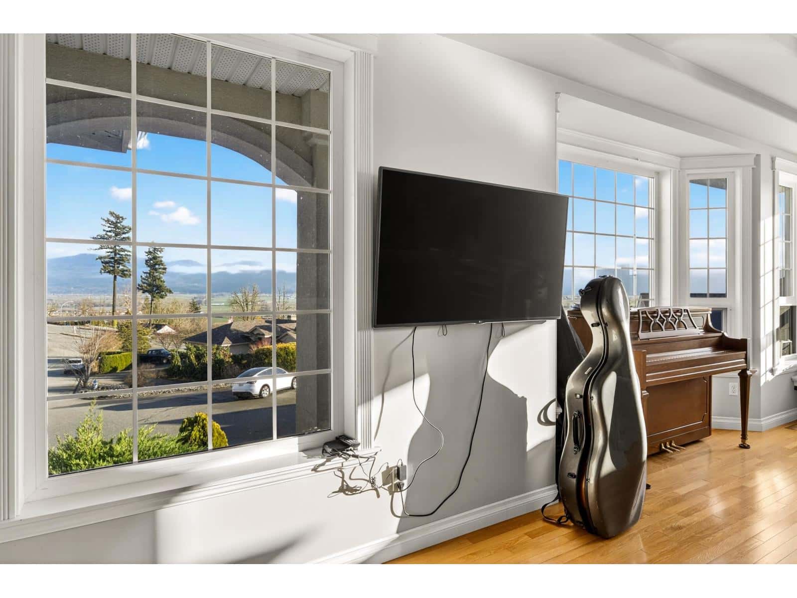 36010 SPYGLASS COURT — Abbotsford, British Columbia - Photo 4 of 39