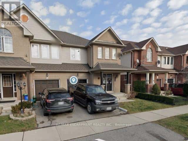 162 PANTON TRAIL — Milton (DE Dempsey), Ontario - Photo 2 of 5