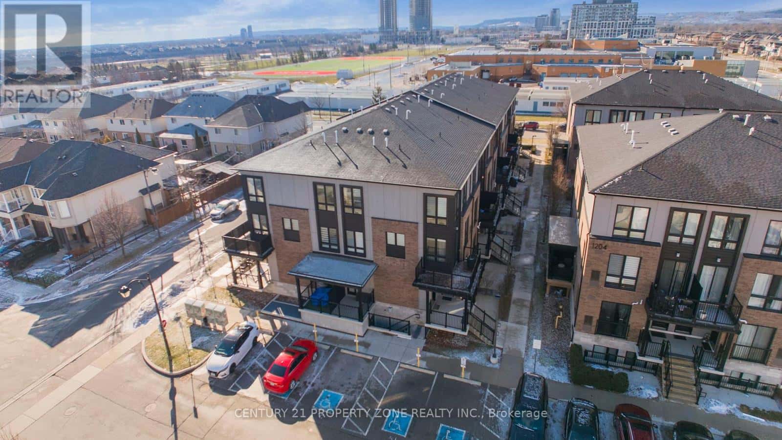 110 - 1206 MAIN STREET E — Milton (DE Dempsey), Ontario - Photo 3 of 27