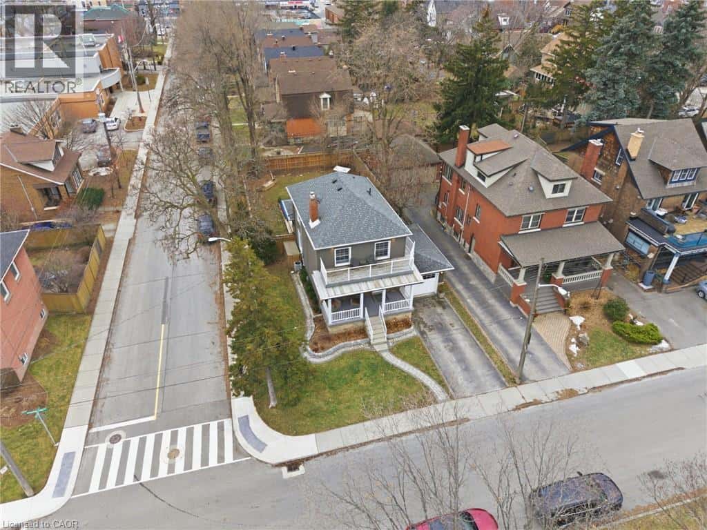 232 MOUNTAIN PARK Avenue — Hamilton, Ontario - Photo 3 of 43