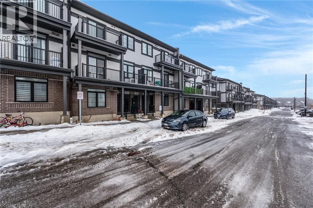 52 WHEAT Lane — Kitchener, Ontario - Main photo