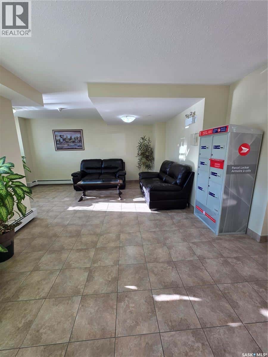 404 304 Petterson DRIVE — Estevan, Saskatchewan - Photo 5 of 34