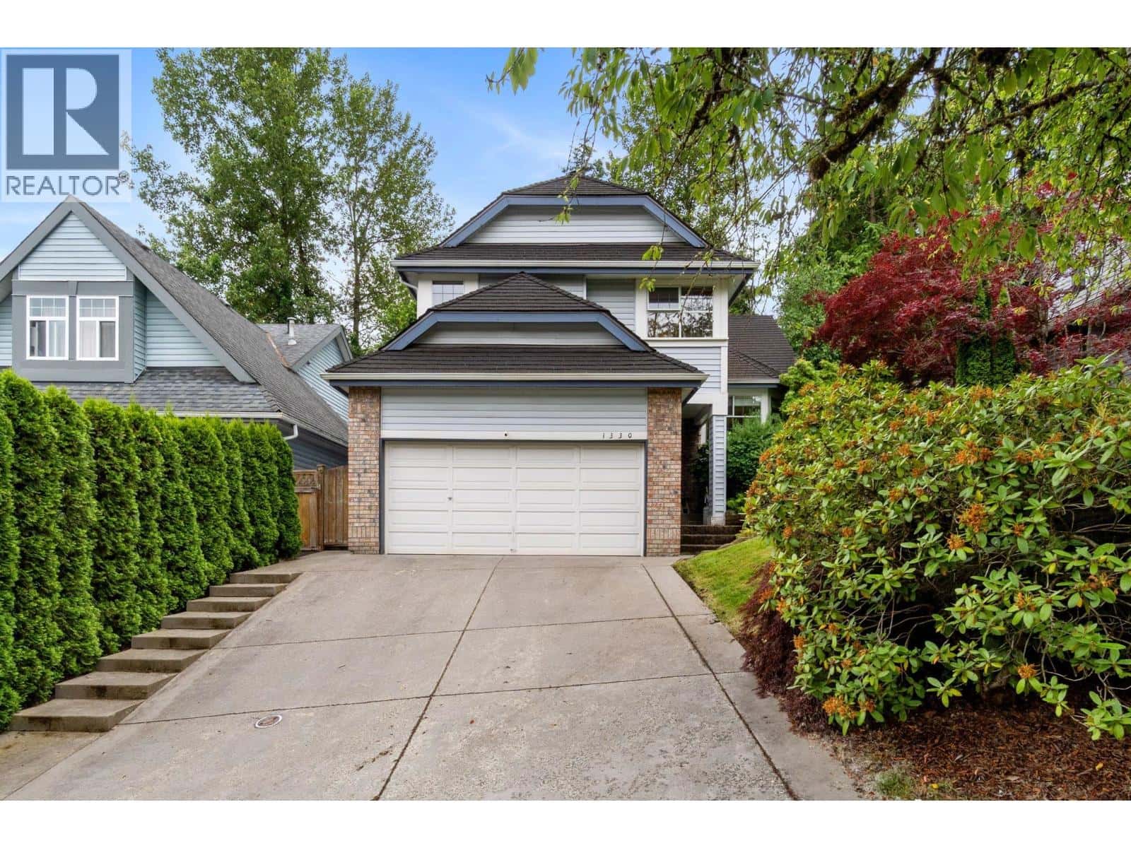 1330 CIMARRON DRIVE — Coquitlam, British Columbia - Photo 2 of 40