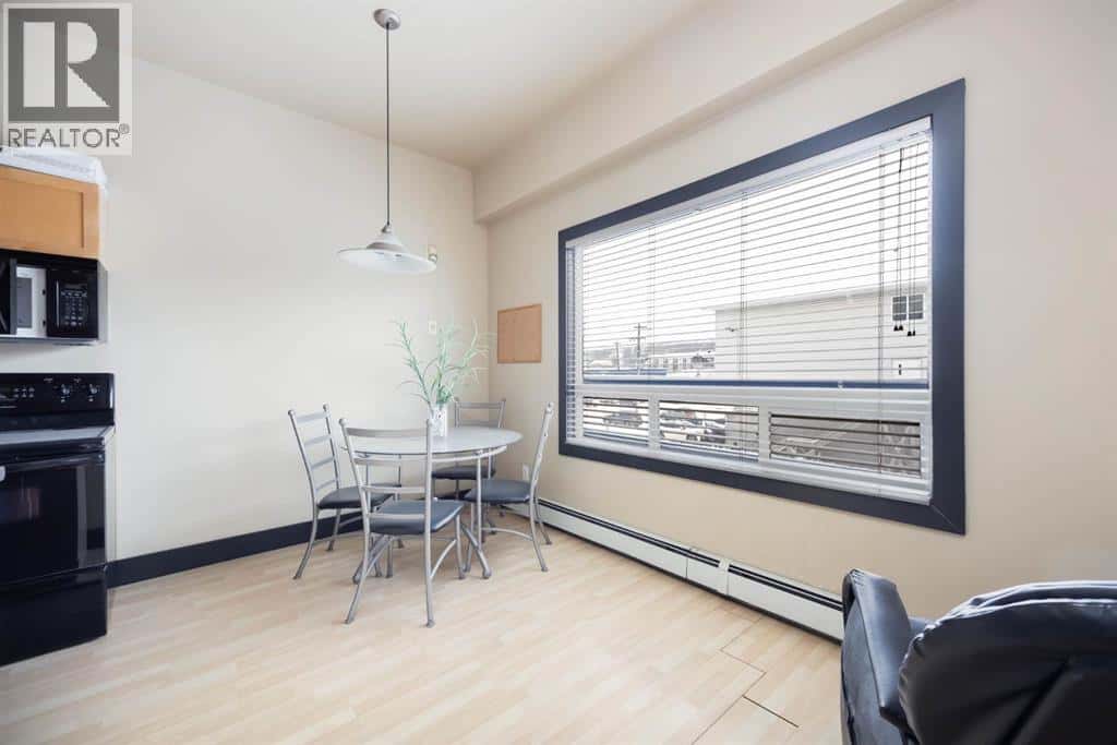 212, 8026 Franklin Avenue — Fort McMurray, Alberta - Photo 4 of 14