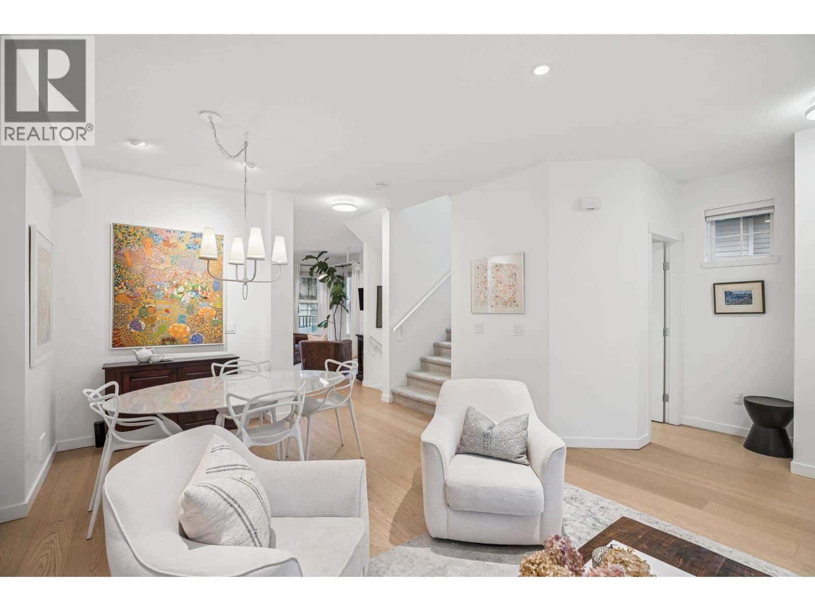 117 2200 PANORAMA DRIVE — Port Moody, British Columbia - Photo 5 of 33