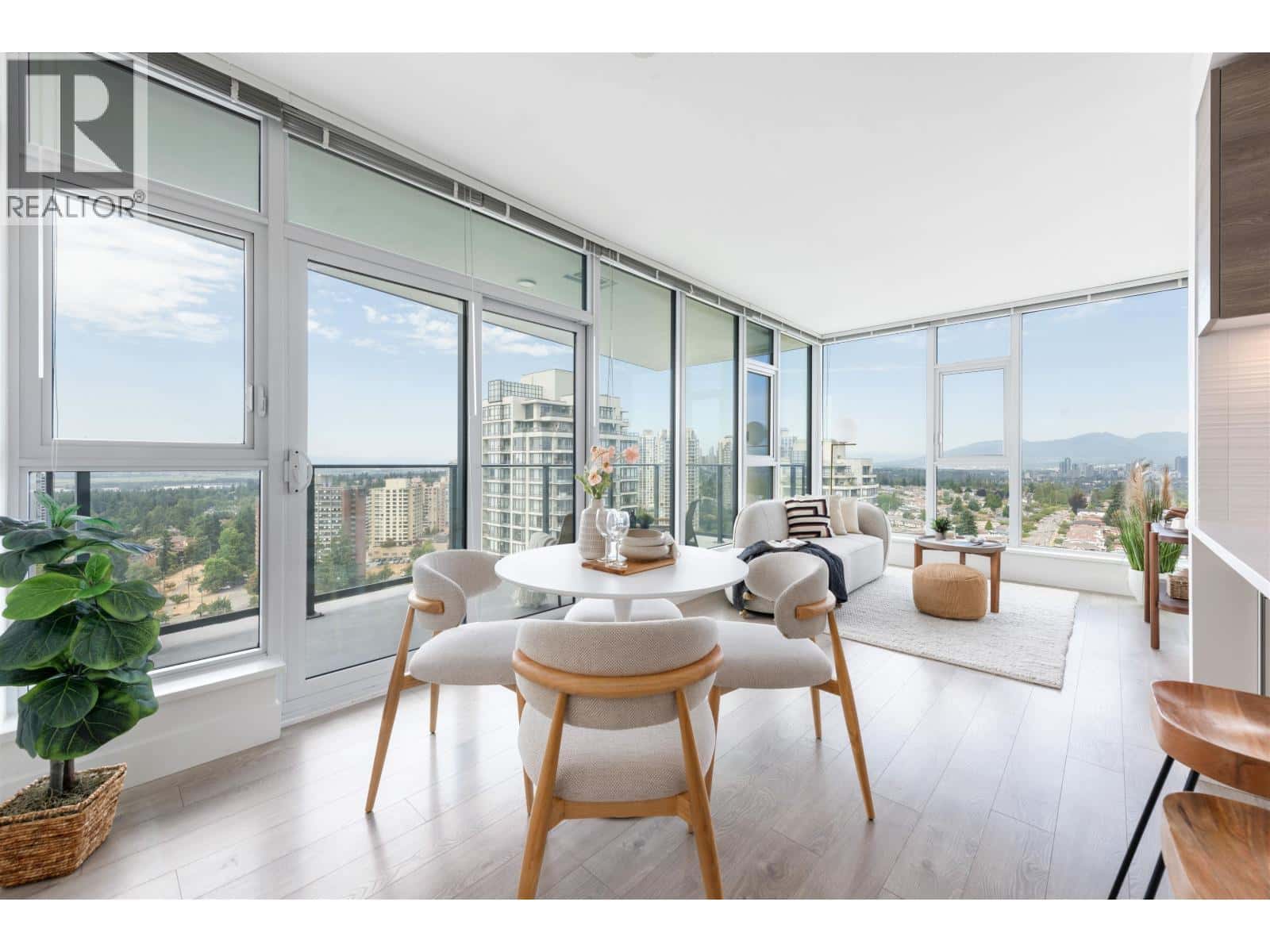 2310 7358 EDMONDS STREET — Burnaby, British Columbia - Photo 4 of 40