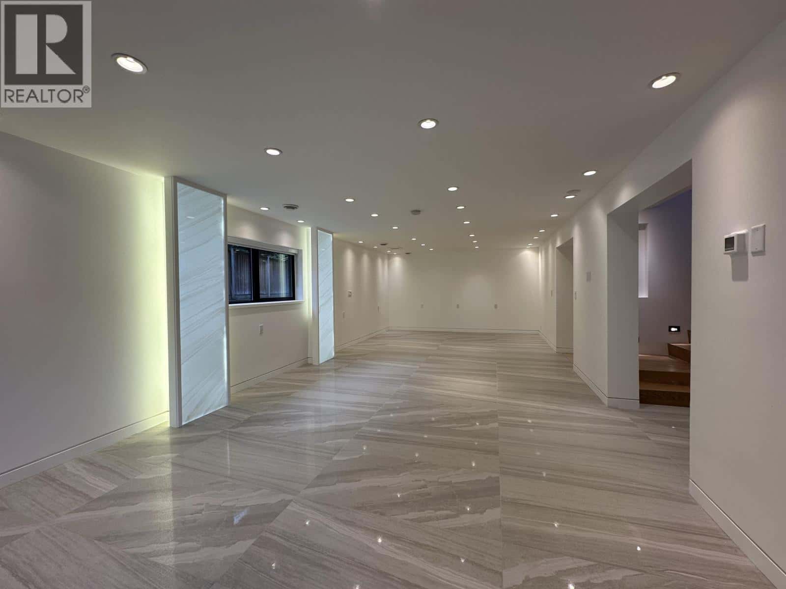 8258 BURNLAKE DRIVE — Burnaby, British Columbia - Photo 2 of 15