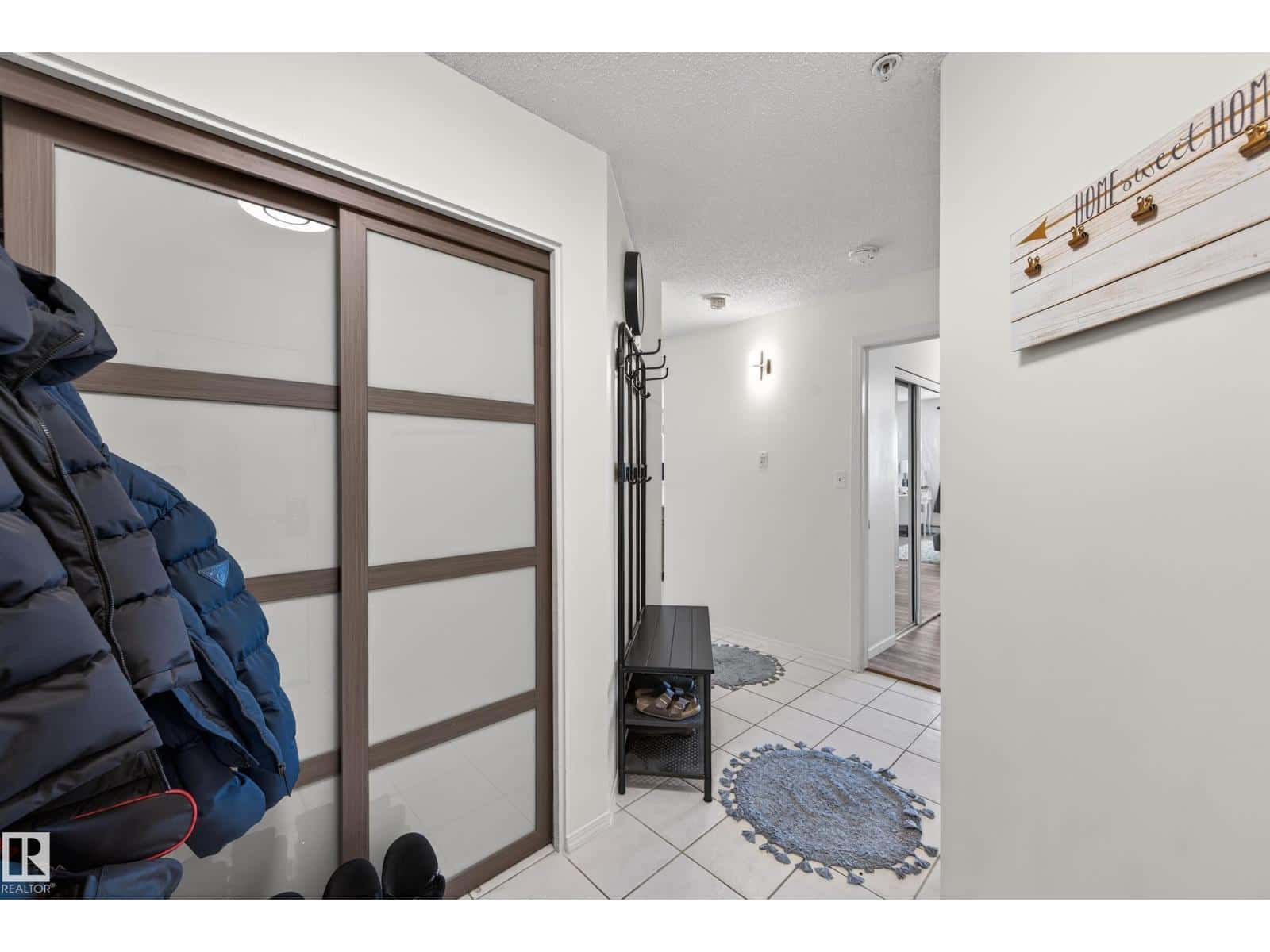 #704 9707 105 ST NW — Edmonton, Alberta - Photo 5 of 47