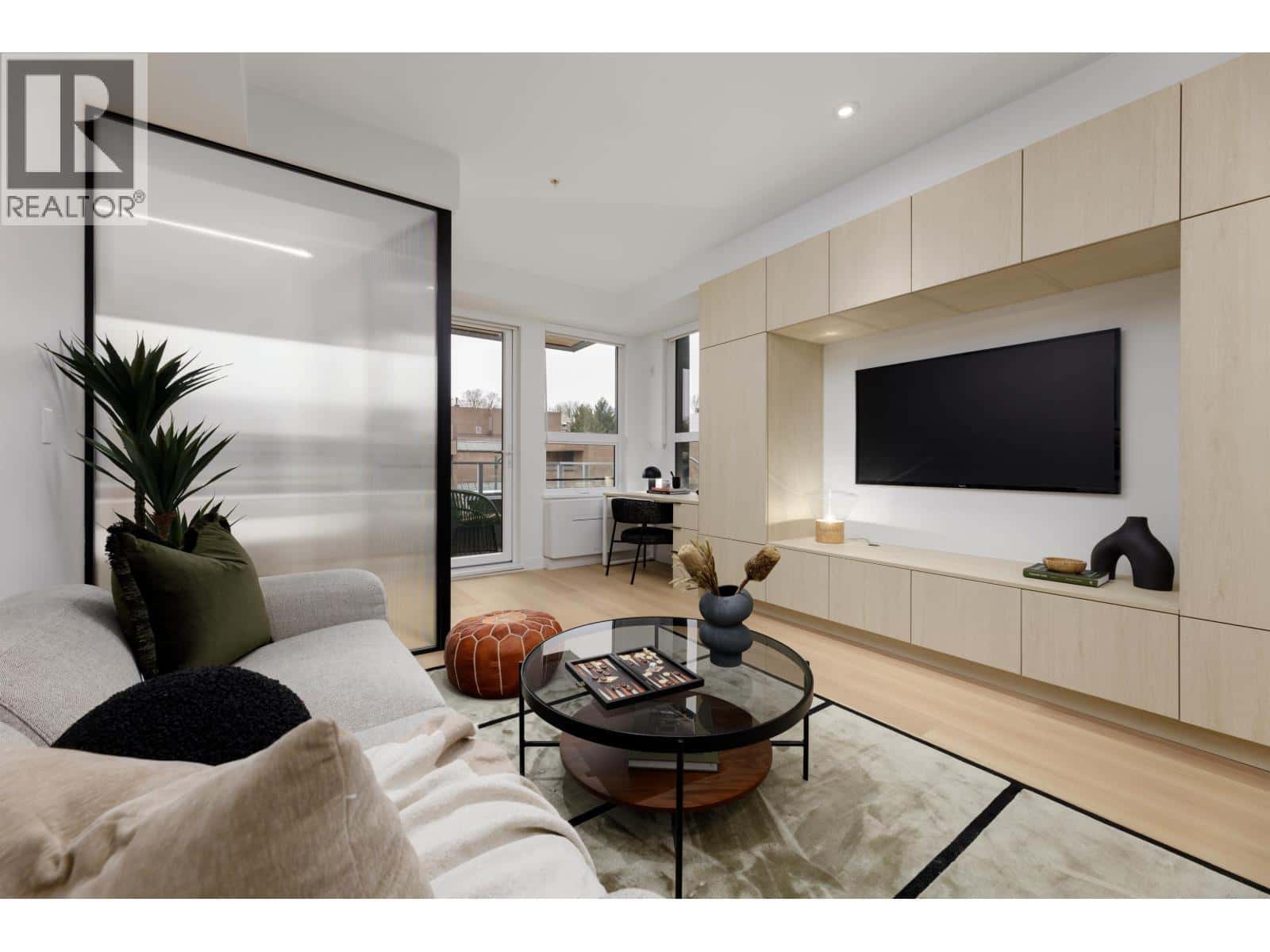 406 2471 SAINT GEORGE STREET — Vancouver, British Columbia - Photo 2 of 34