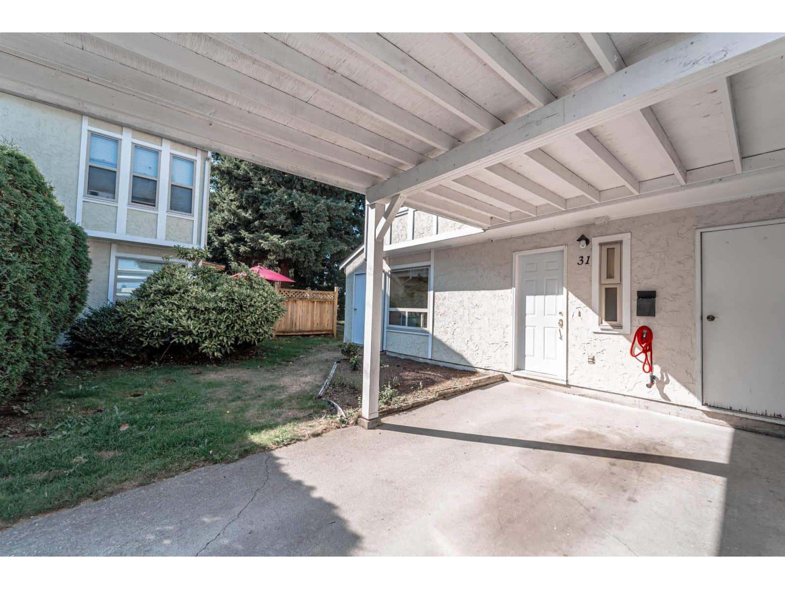 31 3075 TRETHEWEY STREET — Abbotsford, British Columbia - Photo 3 of 40