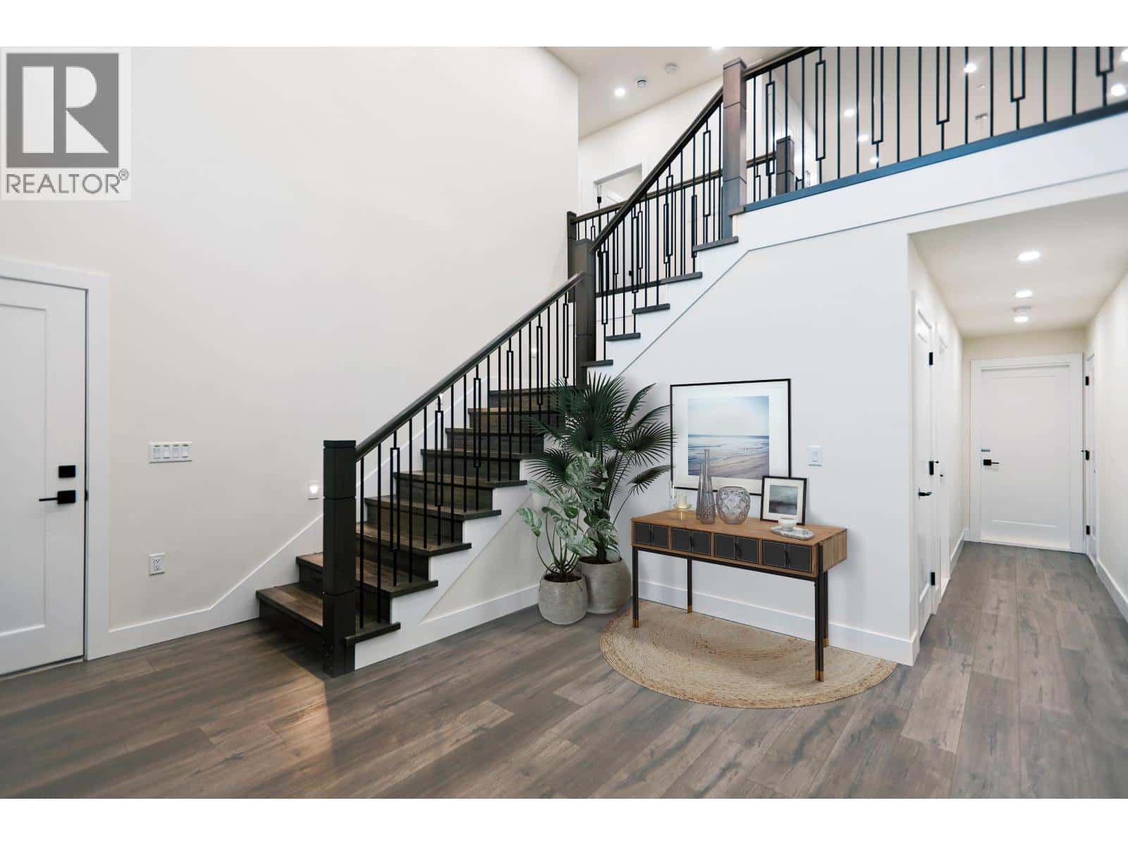 10160 ROLLEY CRESCENT — Maple Ridge, British Columbia - Photo 3 of 40