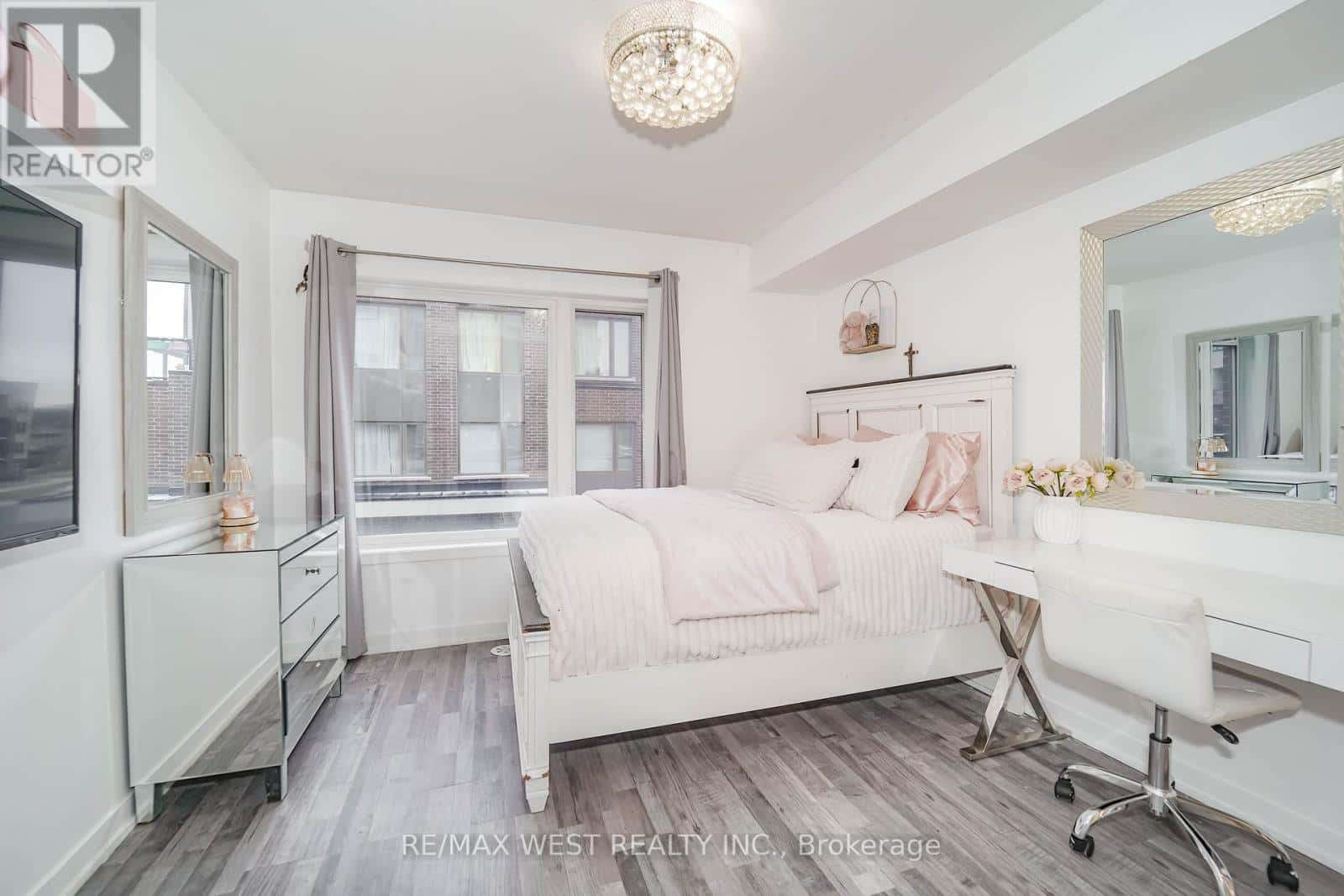 211 - 1460 WHITES ROAD N — Pickering (Woodlands), Ontario - Photo 5 of 10