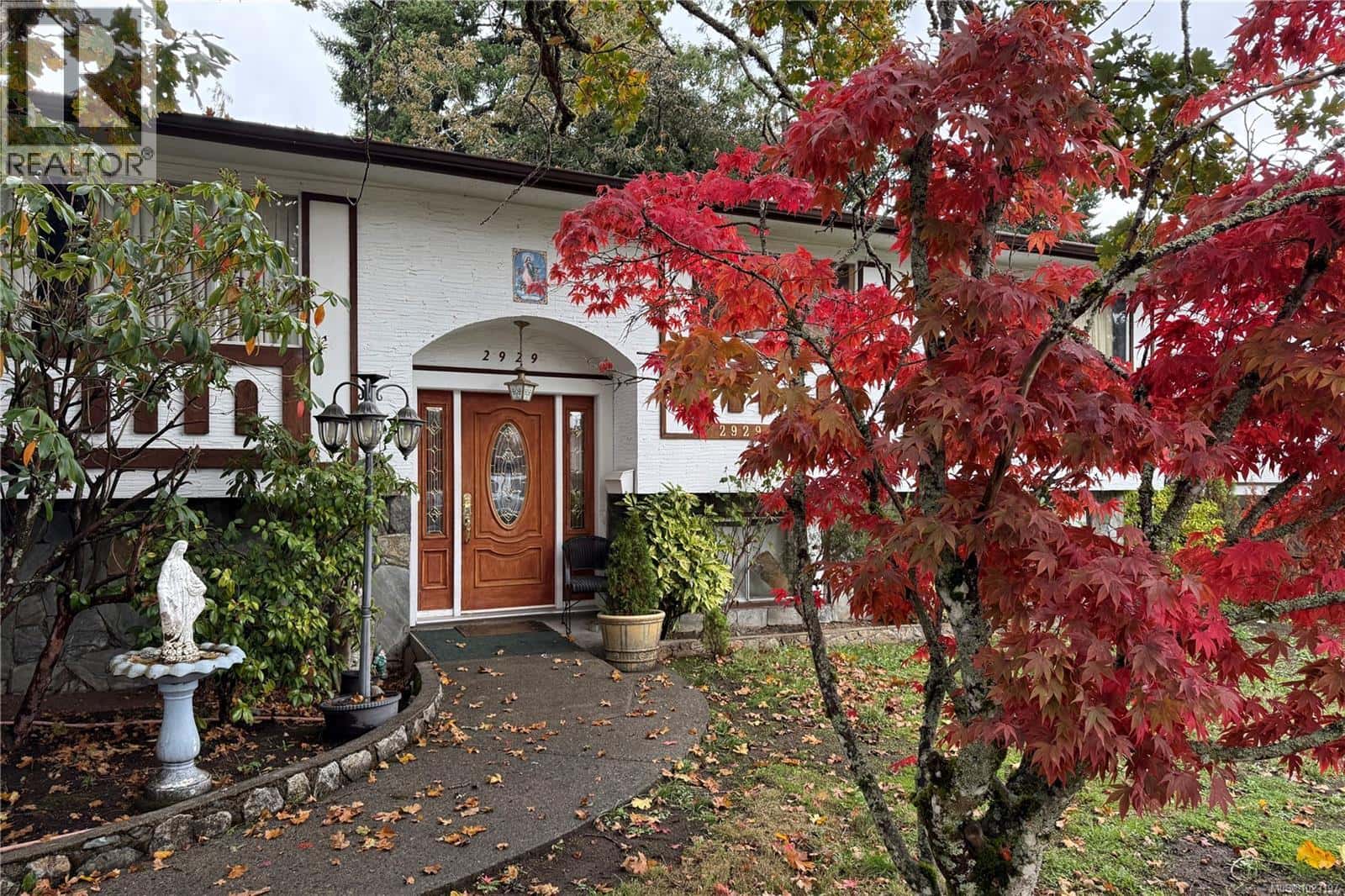 2929 Dickerson Pl — Colwood, British Columbia - Photo 4 of 14