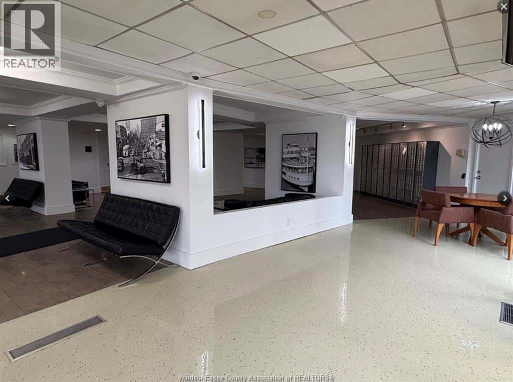 111 Riverside DRIVE East Unit# 107 — Windsor, Ontario - Photo 4 of 17