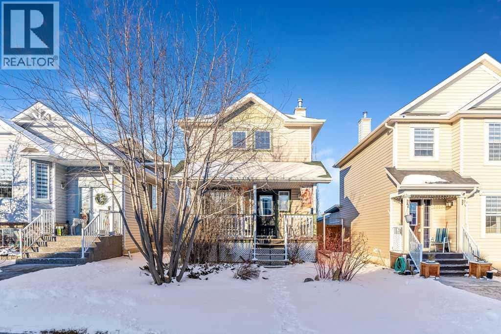 154 Bridleridge Circle SW — Calgary, Alberta - Photo 2 of 36