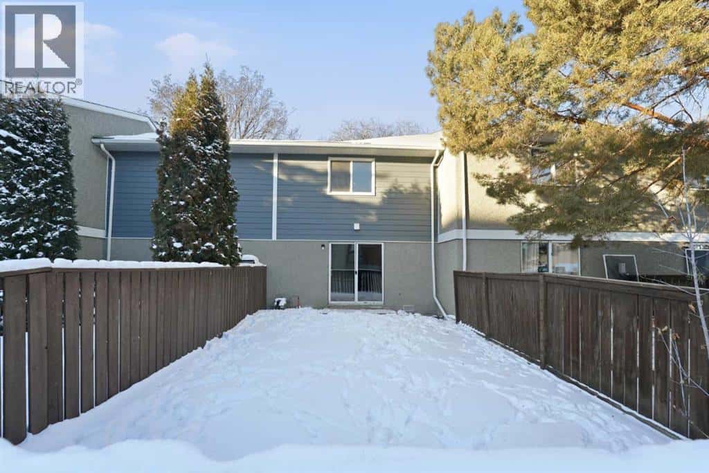 81, 5935 63 Street — Red Deer, Alberta - Photo 3 of 23