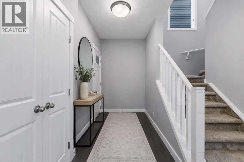 625 Midtown Place — Airdrie, Alberta - Photo 2 of 42