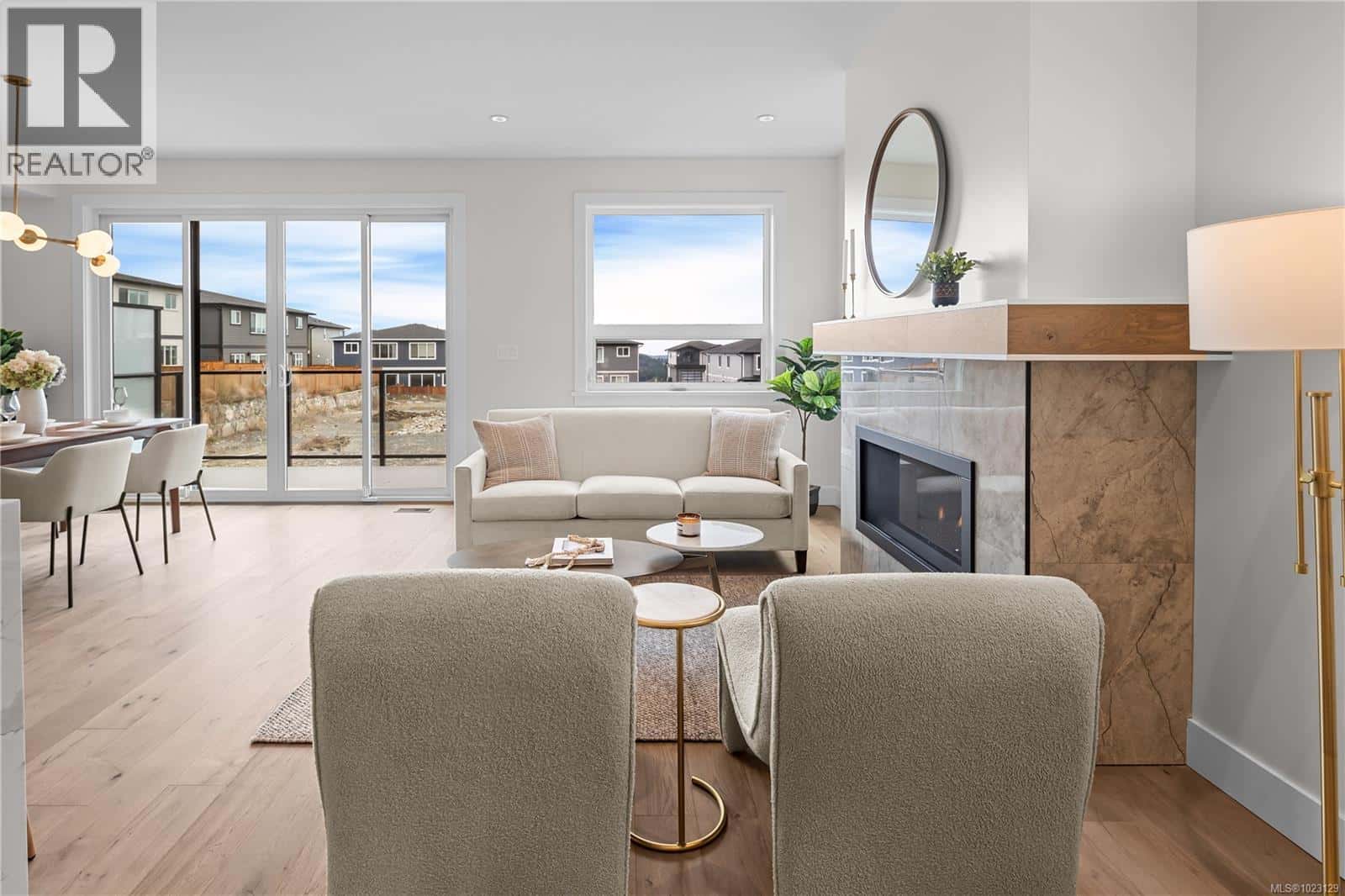 1548 Marble Pl — Langford, British Columbia - Photo 5 of 37