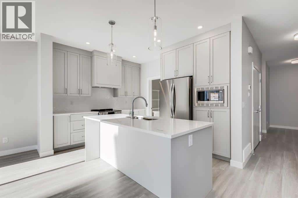 1309 South Point Parade SW — Airdrie, Alberta - Photo 2 of 37