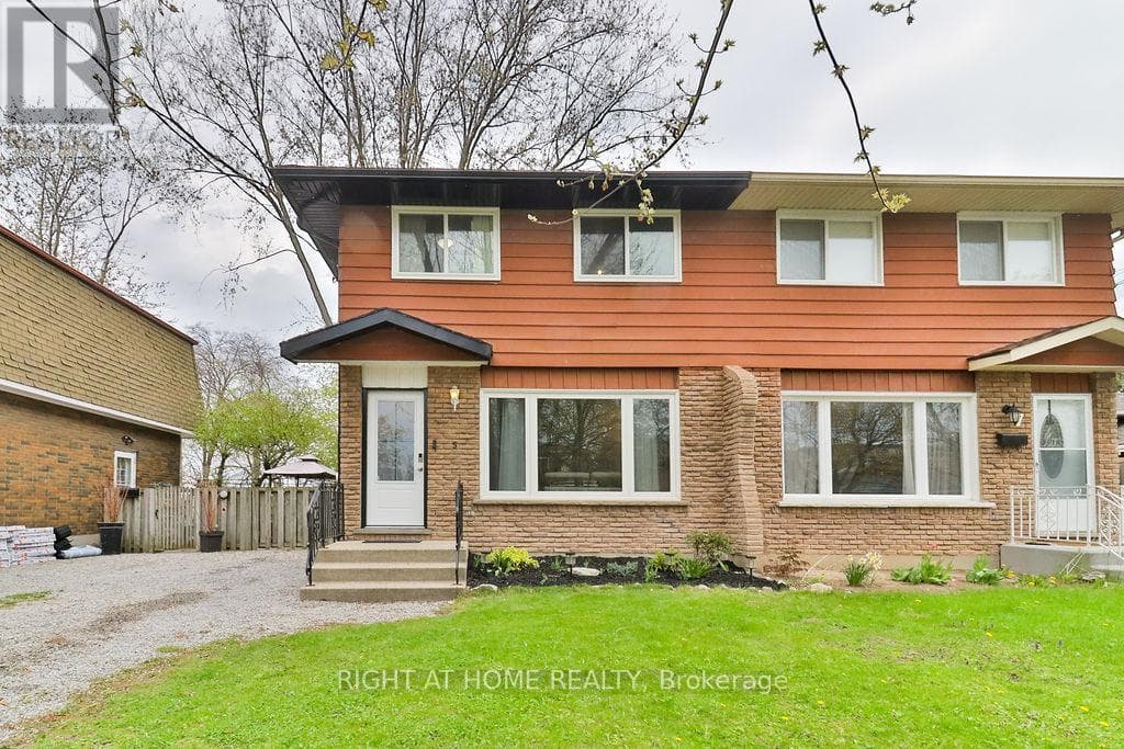 5 PRINCE PAUL CRESCENT — St. Catharines (Lakeport), Ontario - Main photo