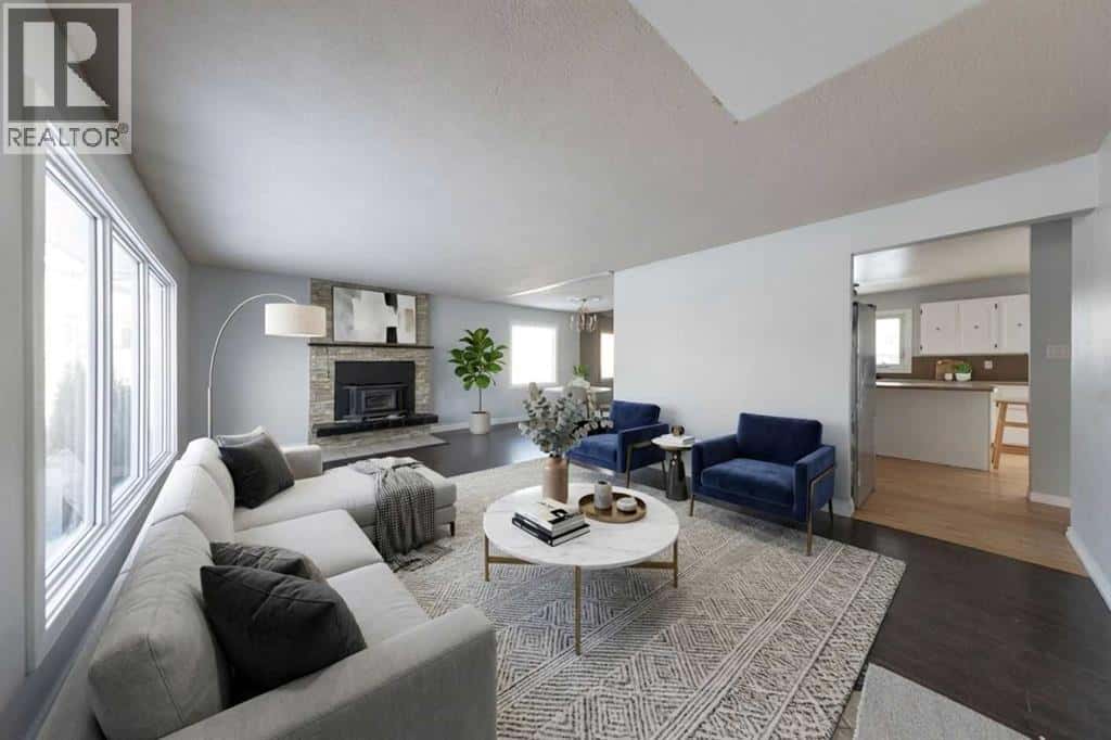 3403 55 Avenue — Lloydminster, Alberta - Photo 3 of 39