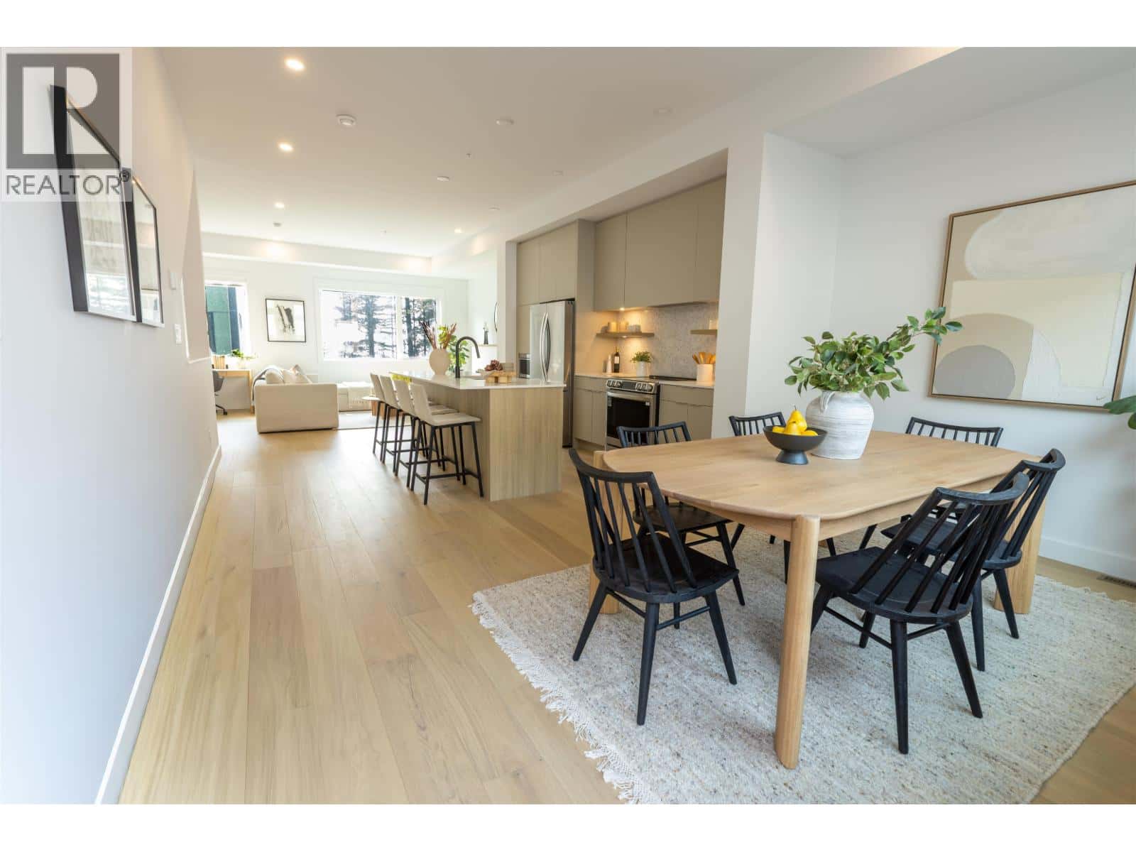 39178 STELLAR DRIVE — Squamish, British Columbia - Photo 5 of 18