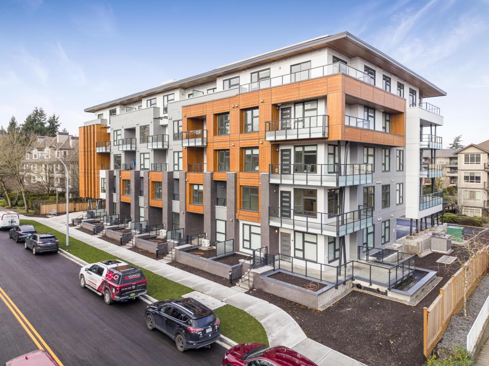 407 15353 17 AVENUE — Surrey, British Columbia - Main photo