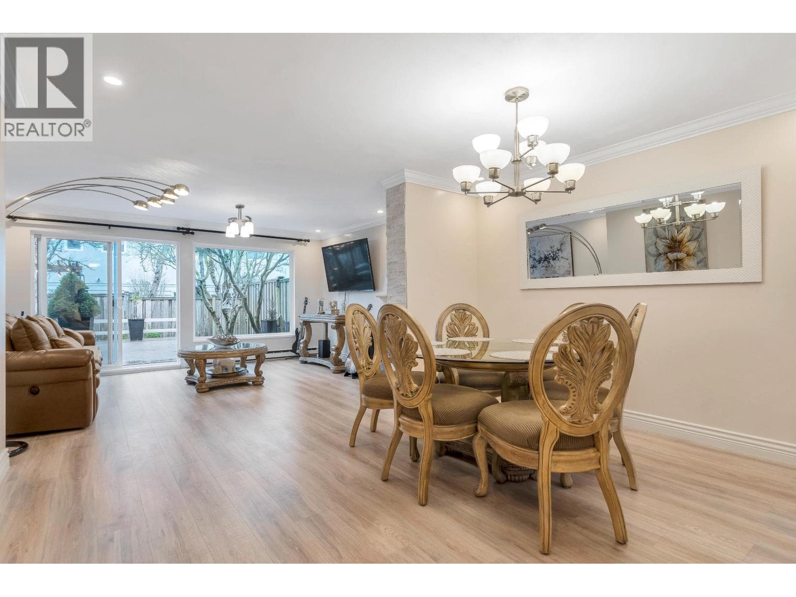 105 4889 53 STREET — Delta, British Columbia - Main photo