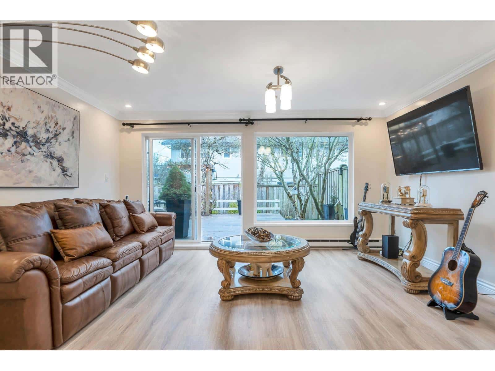 105 4889 53 STREET — Delta, British Columbia - Photo 2 of 29