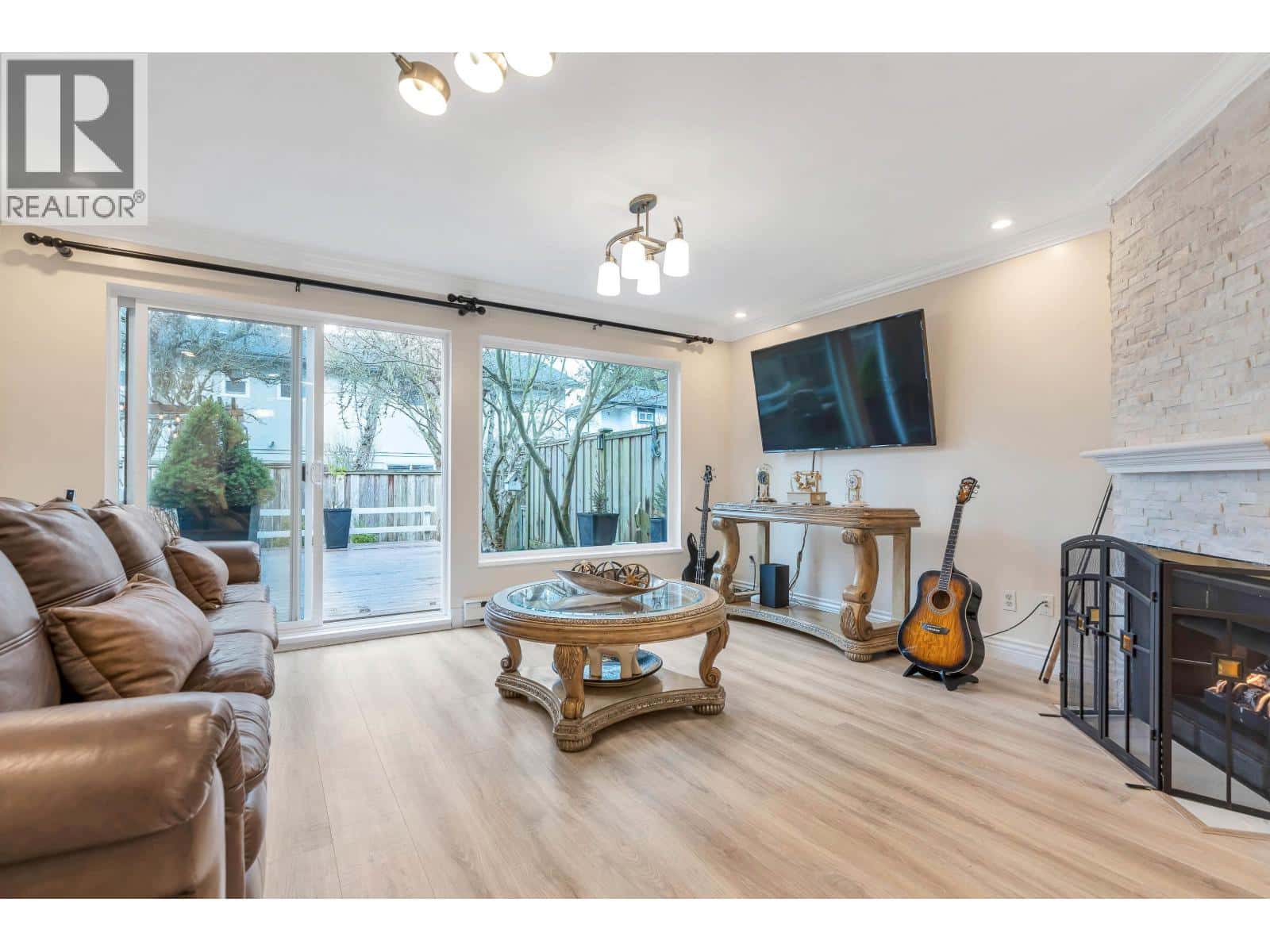 105 4889 53 STREET — Delta, British Columbia - Photo 3 of 29