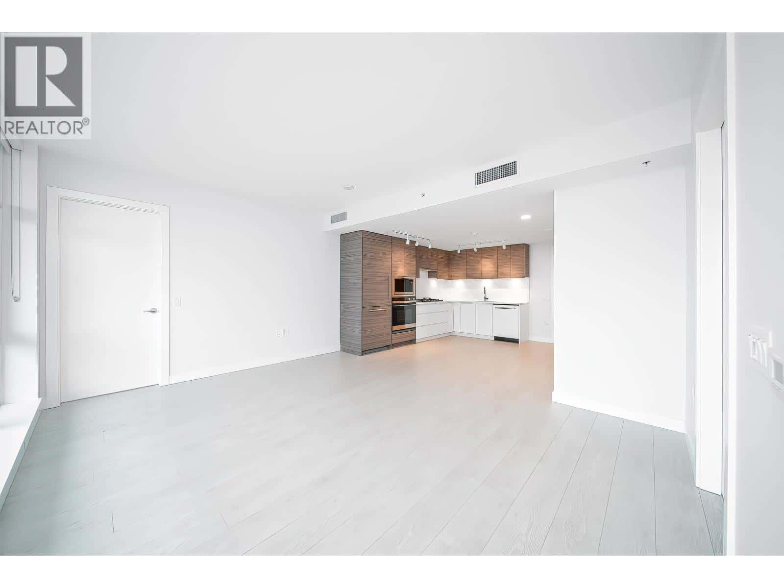 1603 6833 BUSWELL STREET — Richmond, British Columbia - Photo 5 of 27