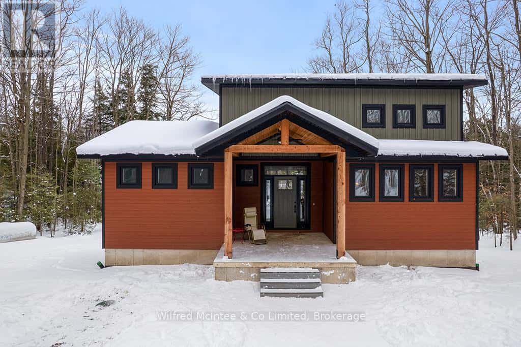 78 INDIAN TRAIL — South Bruce Peninsula, Ontario - Photo 3 of 48