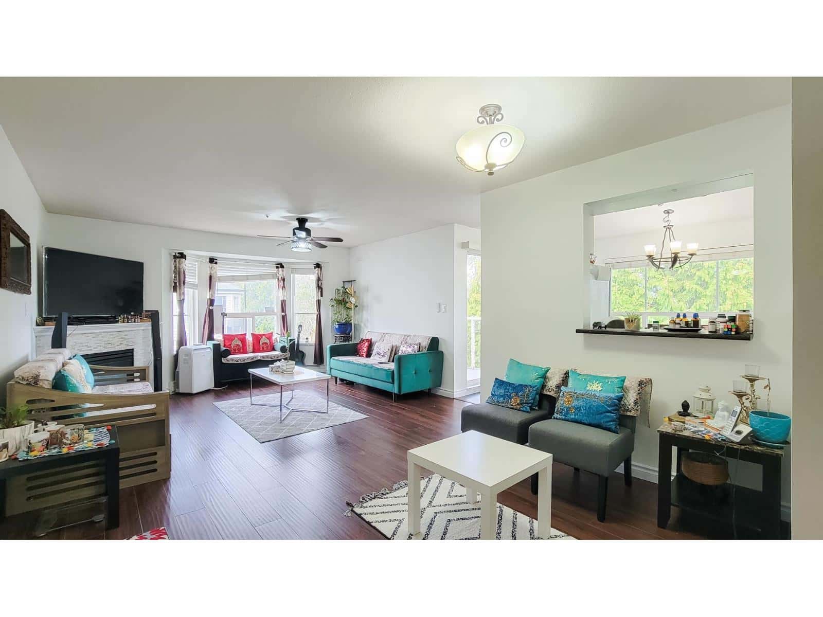 303 12769 72 AVENUE — Surrey, British Columbia - Photo 3 of 22