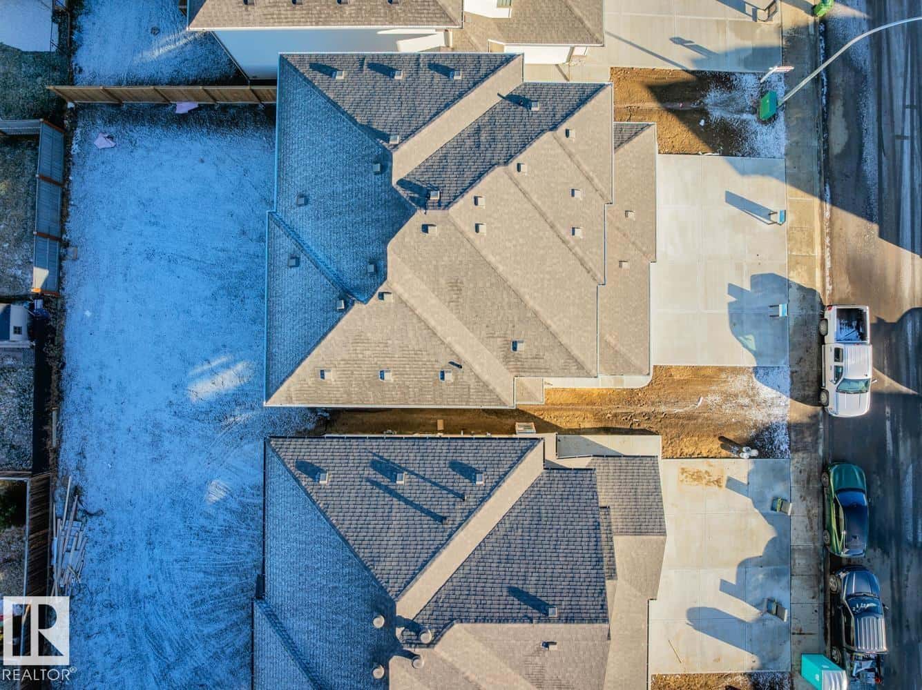 1144 SOUTH CREEK WD — Stony Plain, Alberta - Photo 2 of 34