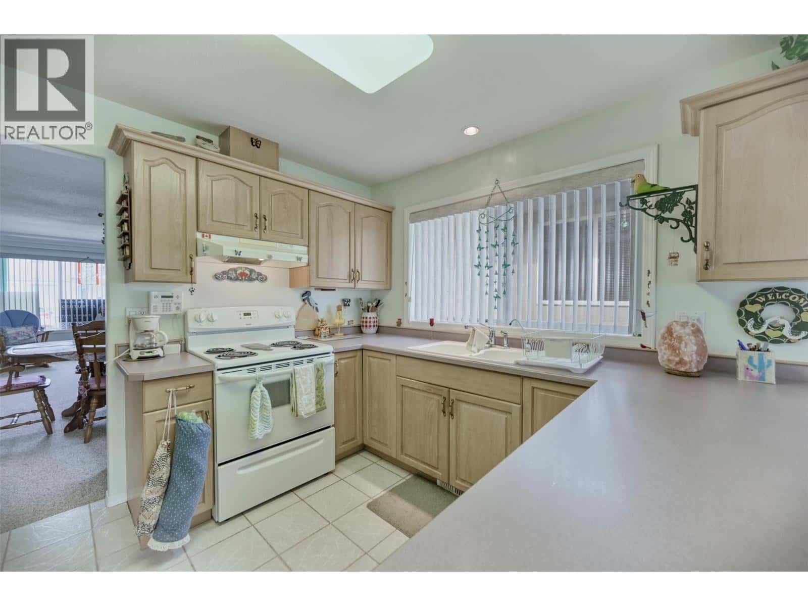 2 ROYAL ANN COURT Court Unit# 2 — Osoyoos, British Columbia - Photo 4 of 15